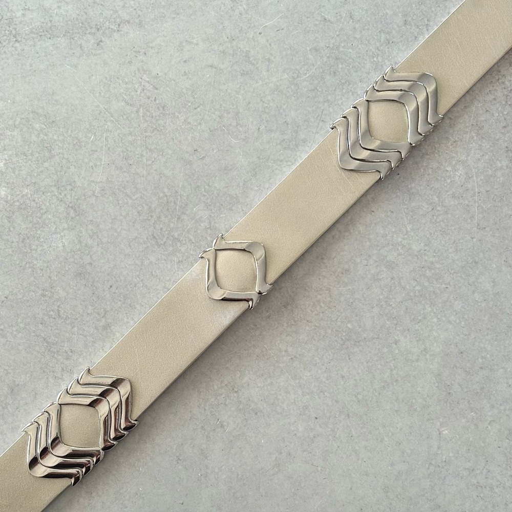 Isabel Marant Tehora Leather Studded Belt, Chalk/Silver 80 (M/32) - Picture 5 of 16